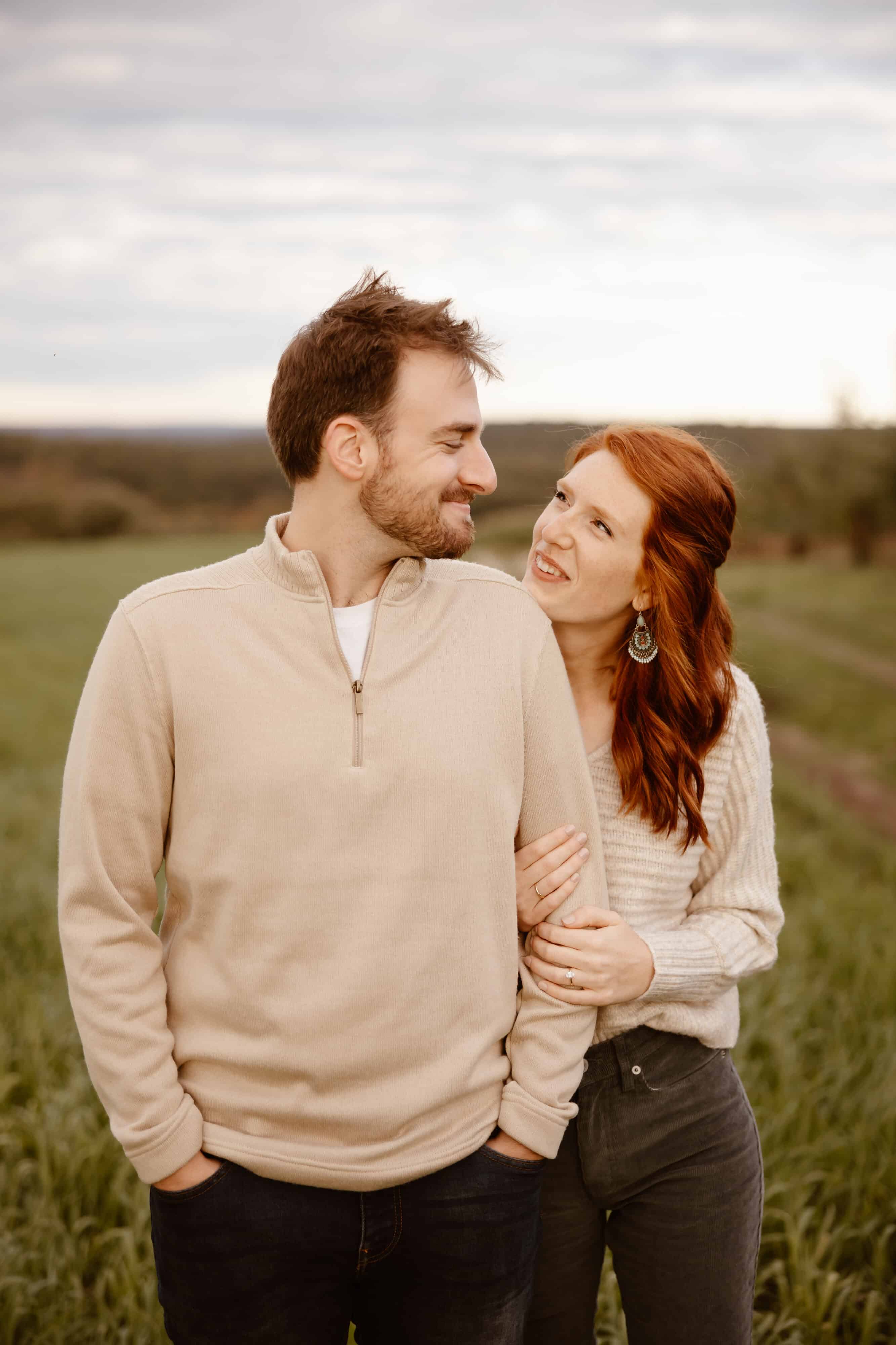 fall-farm-engagement-session-in-new-hampshire